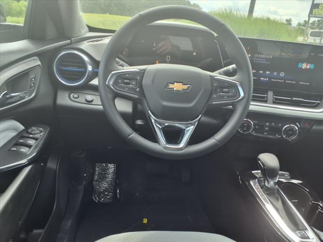 new 2025 Chevrolet Trax car, priced at $24,960