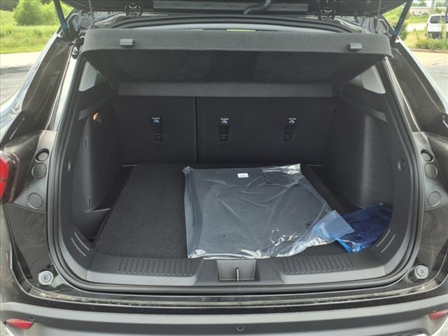 new 2025 Chevrolet Trax car, priced at $24,960