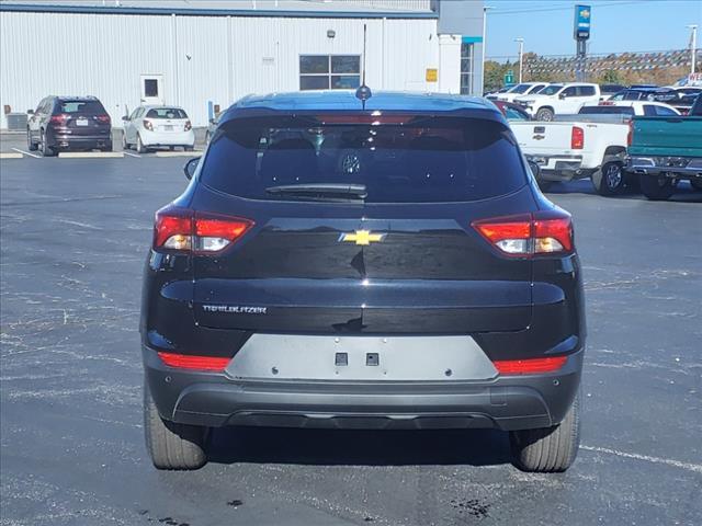 new 2025 Chevrolet TrailBlazer car, priced at $24,125