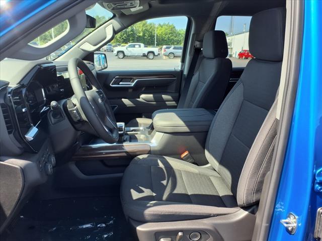 new 2025 Chevrolet Silverado 1500 car, priced at $47,675