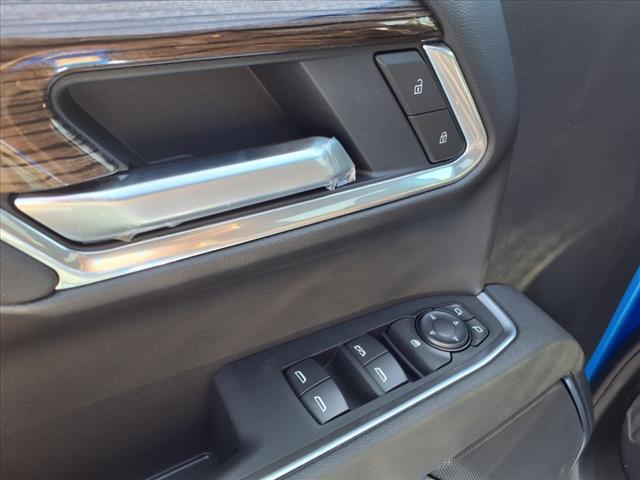 new 2025 Chevrolet Silverado 1500 car, priced at $47,675