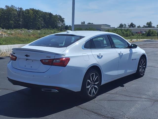 new 2025 Chevrolet Malibu car