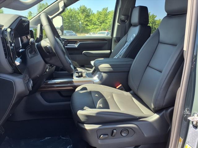 new 2025 Chevrolet Silverado 2500 car, priced at $58,950