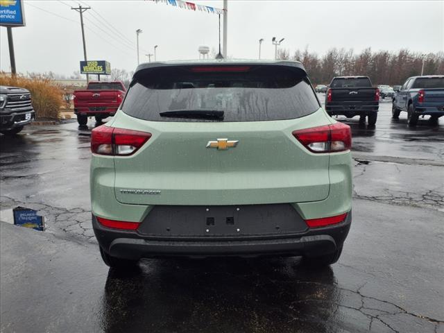 new 2025 Chevrolet TrailBlazer car, priced at $24,900