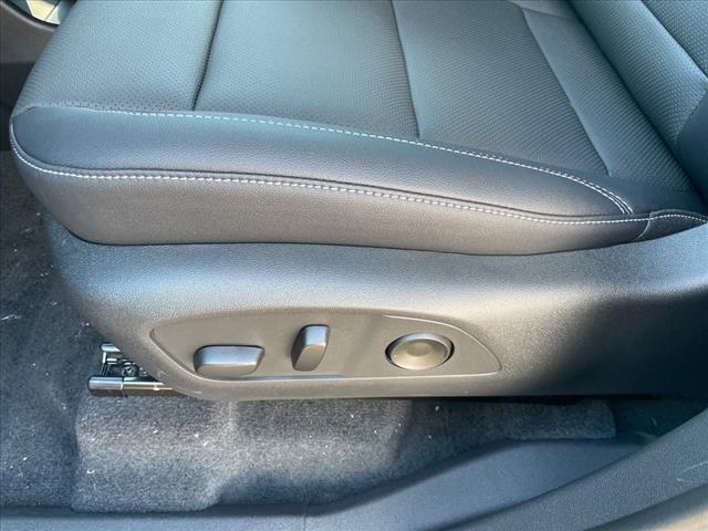 new 2025 Chevrolet Traverse car, priced at $42,214