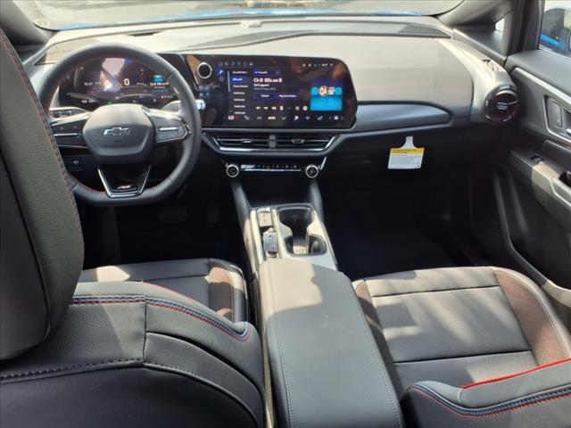 new 2025 Chevrolet Equinox EV car, priced at $31,090