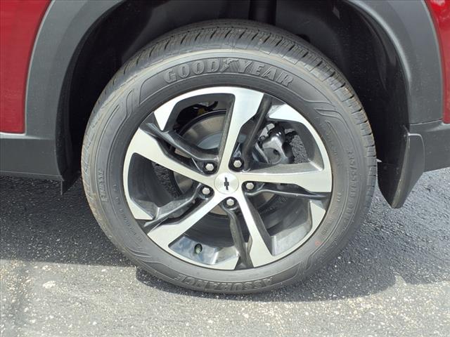 new 2025 Chevrolet Trax car, priced at $23,385