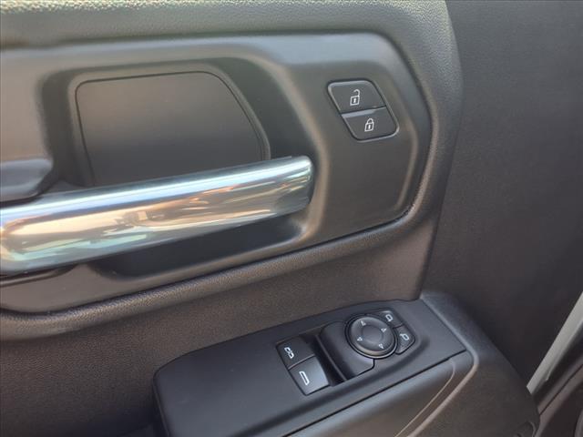 new 2025 Chevrolet Silverado 1500 car, priced at $37,705