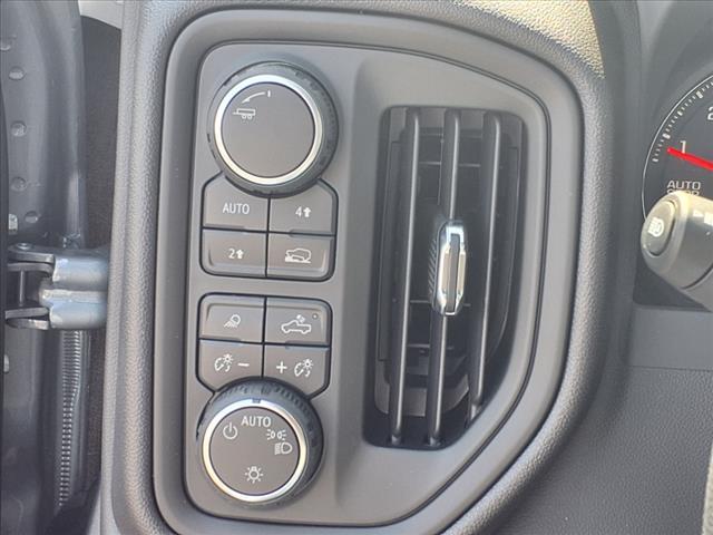 new 2025 Chevrolet Silverado 1500 car, priced at $37,705