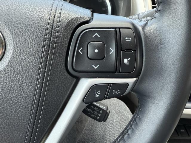 used 2018 Toyota Highlander car, priced at $30,800