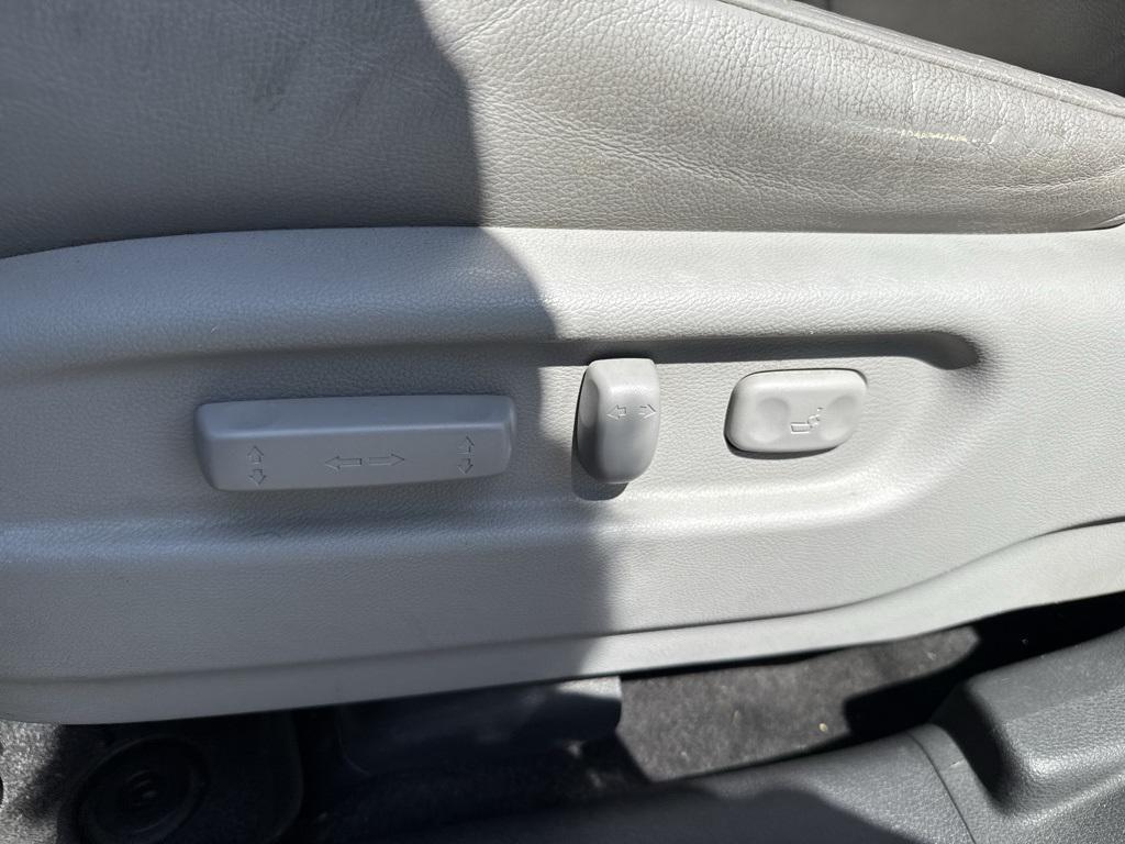used 2016 Honda Pilot car, priced at $12,900
