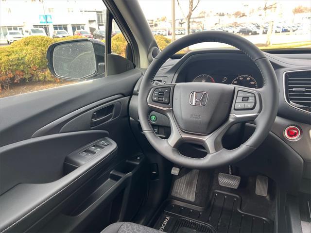 new 2025 Honda Ridgeline car, priced at $41,000