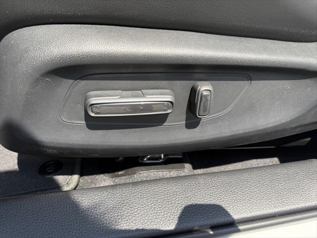 new 2025 Honda Civic Hybrid car, priced at $32,555