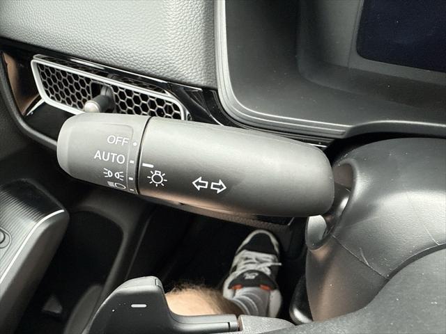 new 2025 Honda Civic Hybrid car, priced at $32,500