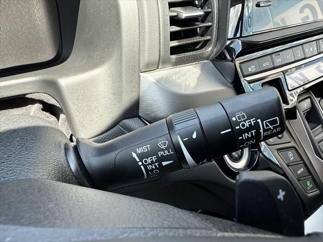 used 2025 Honda Odyssey car, priced at $45,000