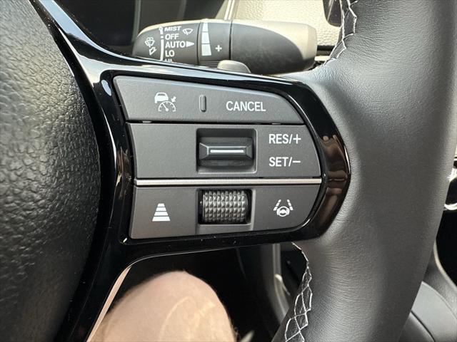 new 2025 Honda Civic Hybrid car, priced at $32,500