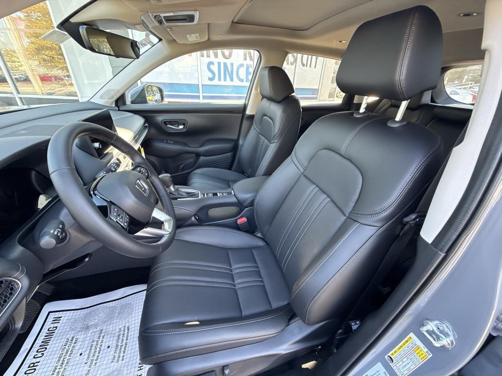 new 2026 Honda HR-V car, priced at $33,455