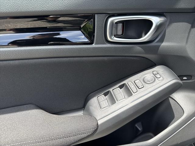new 2025 Honda Civic Hybrid car, priced at $29,100