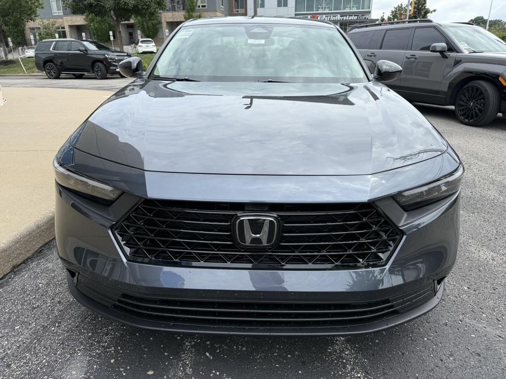 new 2025 Honda Accord car, priced at $31,300