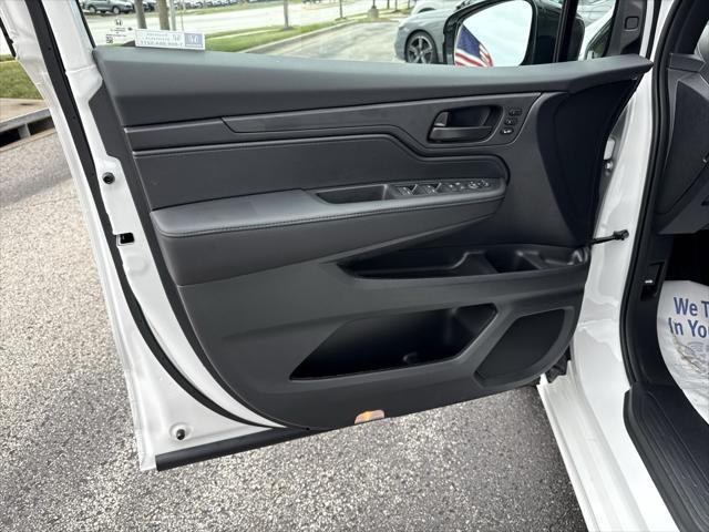 new 2025 Honda Odyssey car, priced at $44,275