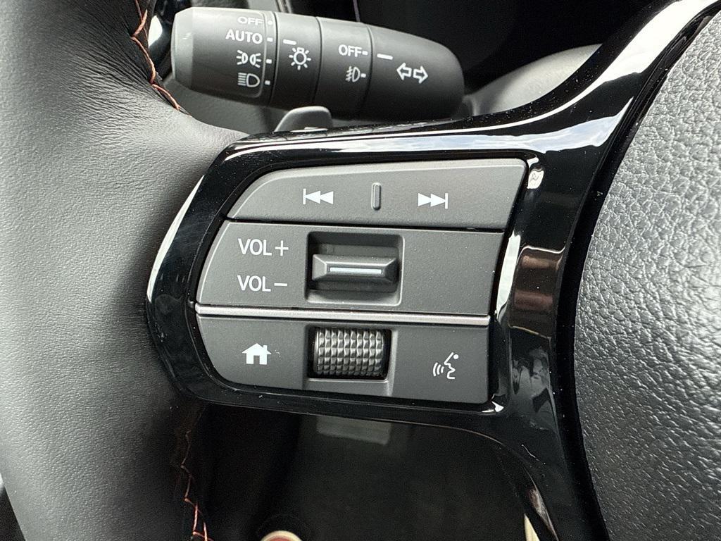 new 2025 Honda Pilot car, priced at $51,350