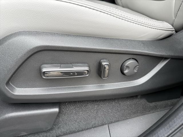 new 2025 Honda Pilot car, priced at $50,550