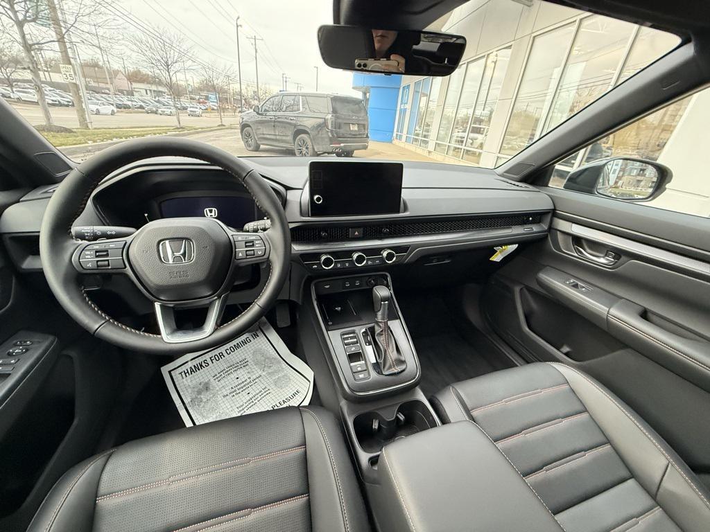 new 2026 Honda CR-V Hybrid car, priced at $41,675