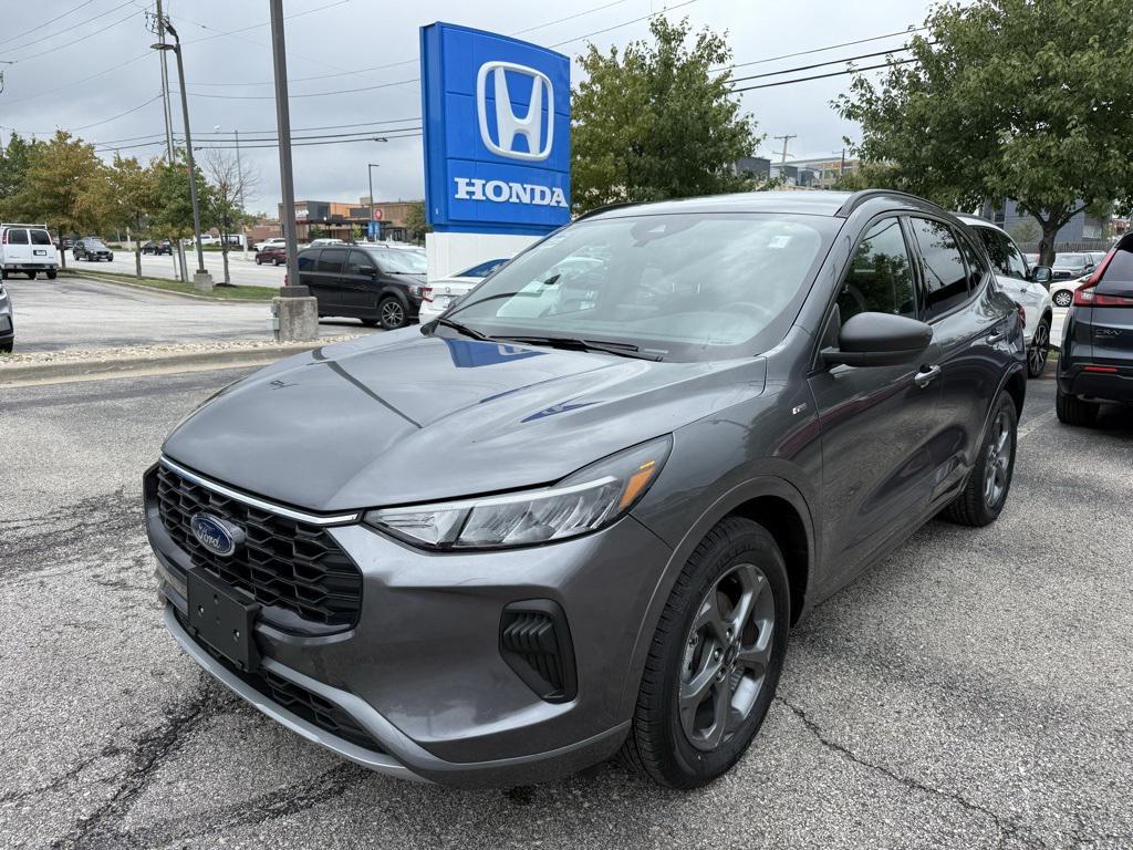 used 2023 Ford Escape car, priced at $21,700