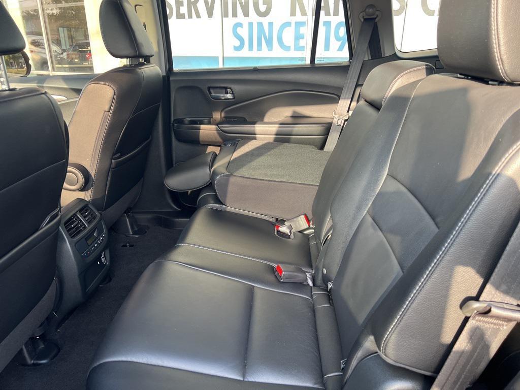 used 2022 Honda Pilot car, priced at $29,800