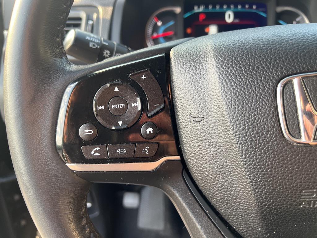 used 2022 Honda Pilot car, priced at $29,800