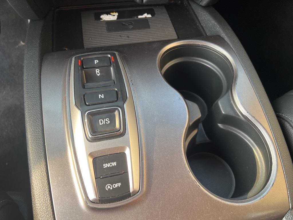 used 2022 Honda Pilot car, priced at $29,800