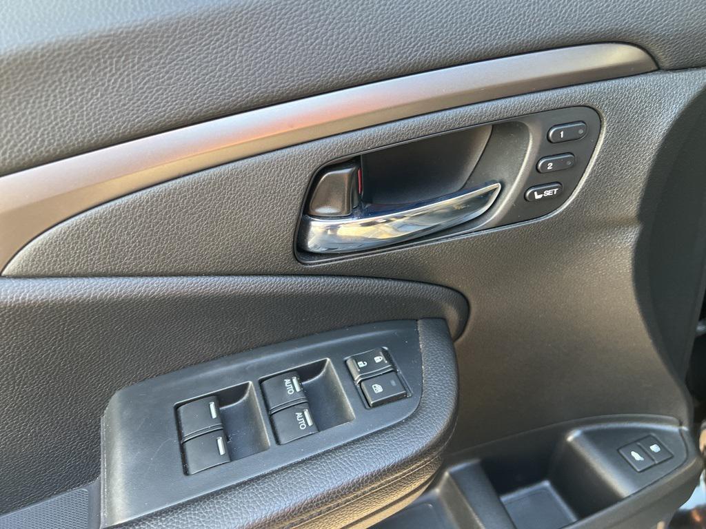 used 2022 Honda Pilot car, priced at $29,800