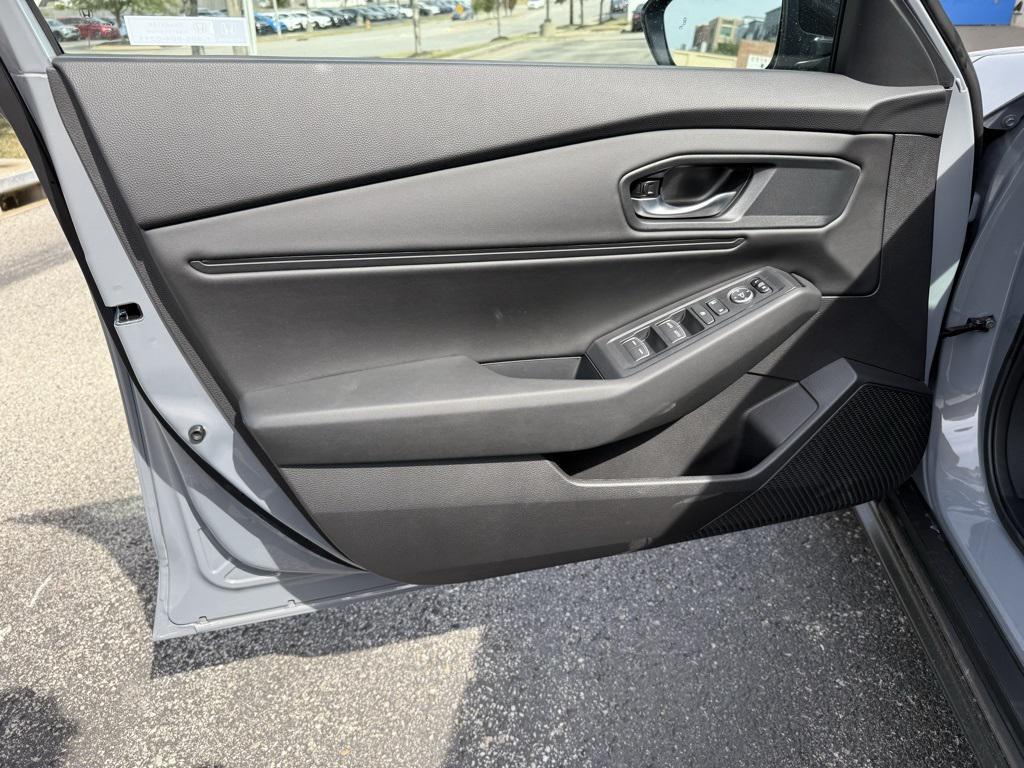 new 2025 Honda Accord car, priced at $31,750