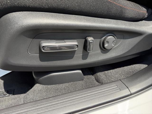 new 2025 Honda CR-V Hybrid car, priced at $38,300