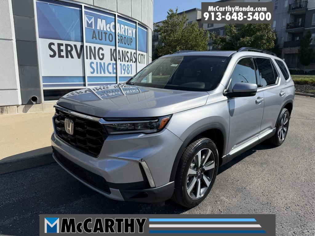 new 2025 Honda Pilot car, priced at $51,095