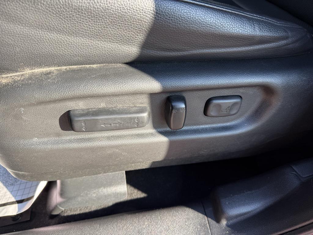 used 2022 Honda Ridgeline car, priced at $28,000