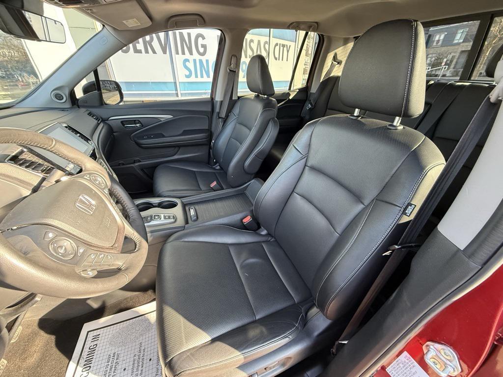 used 2022 Honda Ridgeline car, priced at $28,000