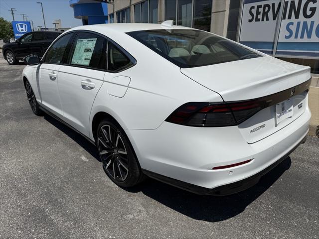 new 2025 Honda Accord Hybrid car, priced at $40,155