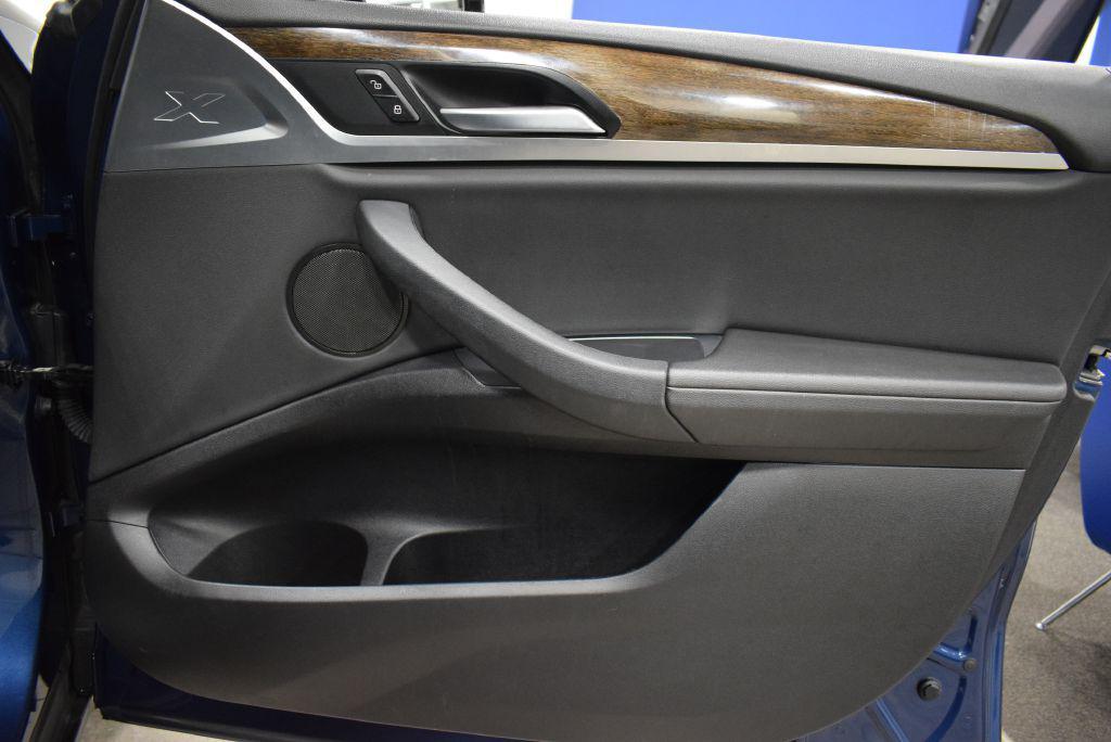 used 2021 BMW X3 car, priced at $22,117