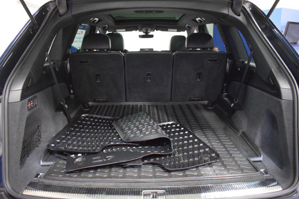 used 2017 Audi Q7 car, priced at $16,279