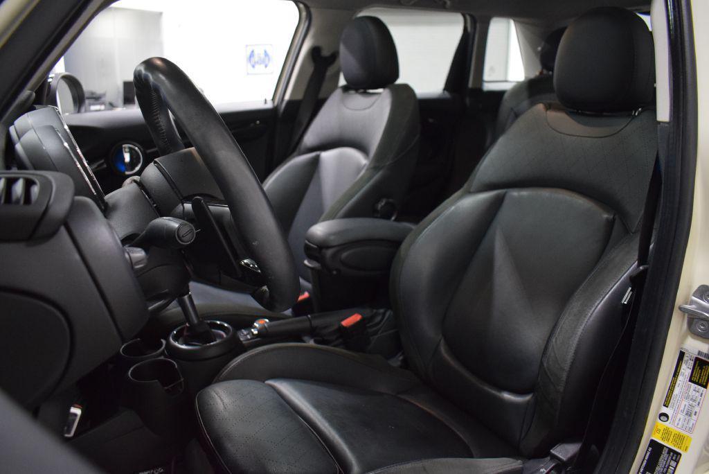 used 2019 MINI Hardtop car, priced at $18,097