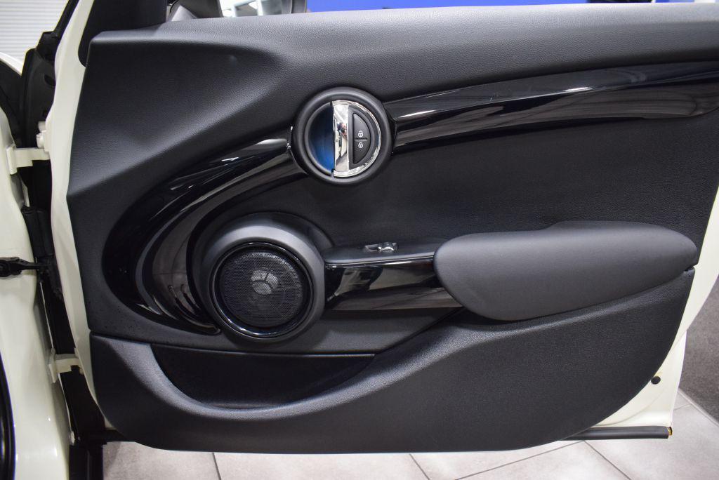 used 2019 MINI Hardtop car, priced at $18,097