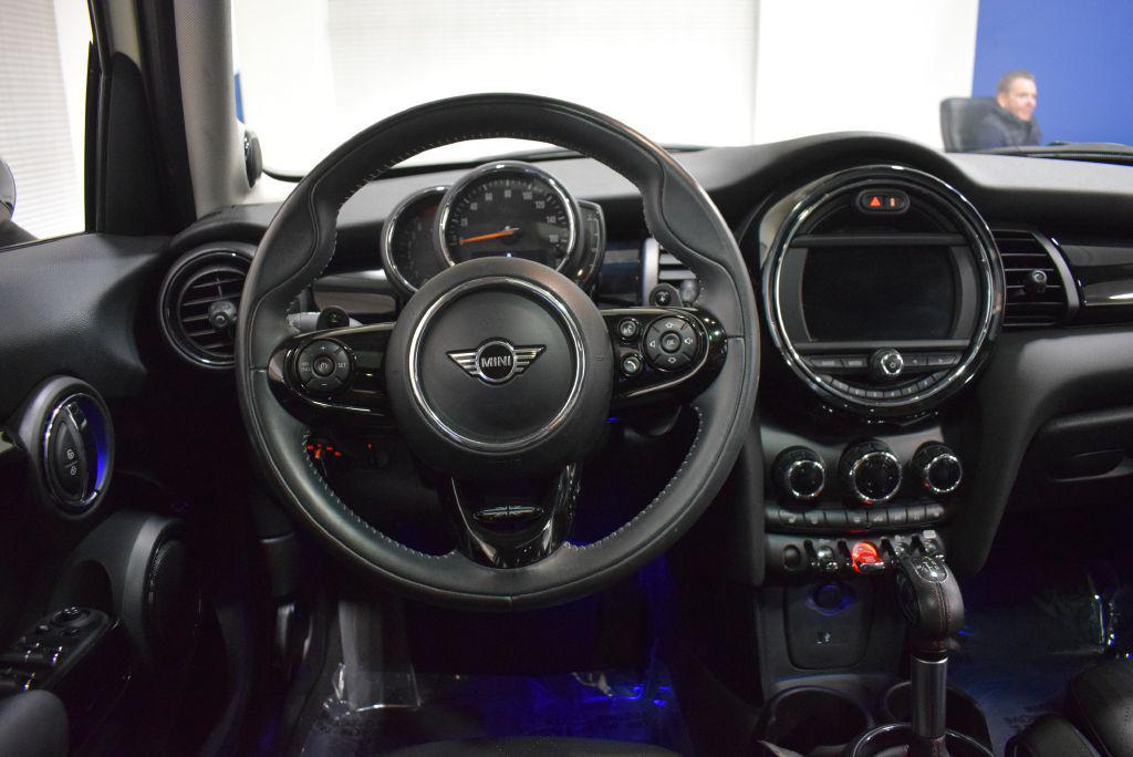 used 2019 MINI Hardtop car, priced at $18,097