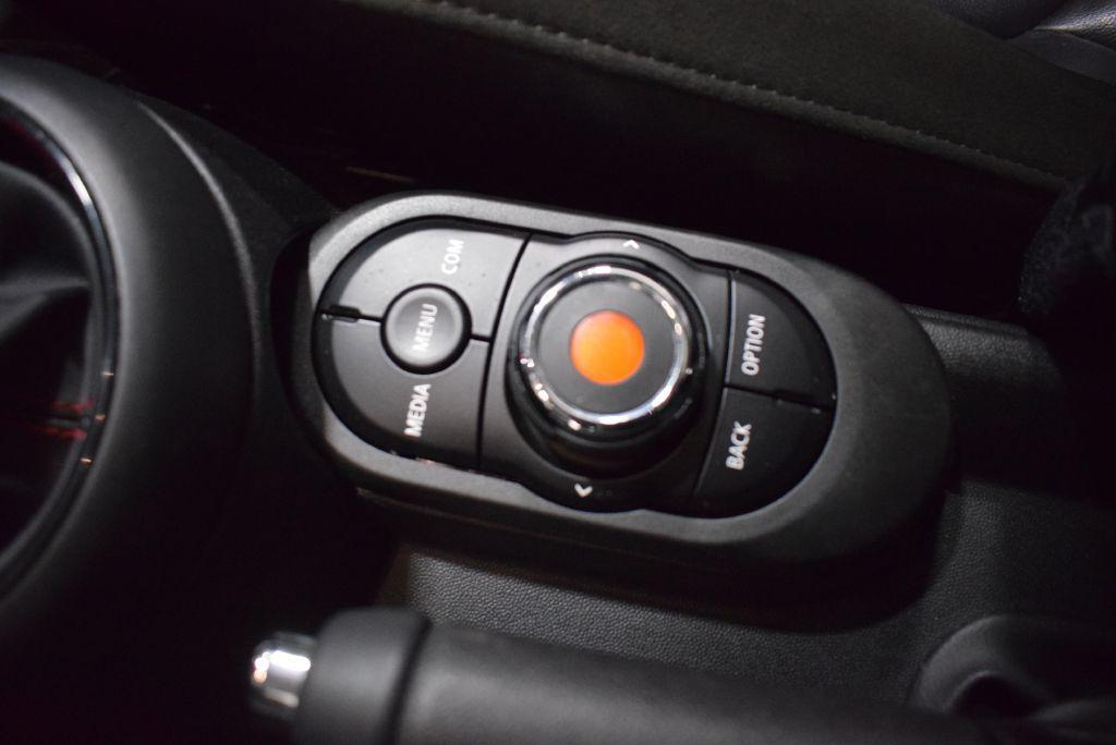 used 2019 MINI Hardtop car, priced at $18,097