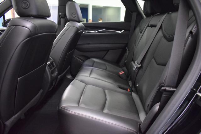 used 2022 Cadillac XT5 car, priced at $29,374