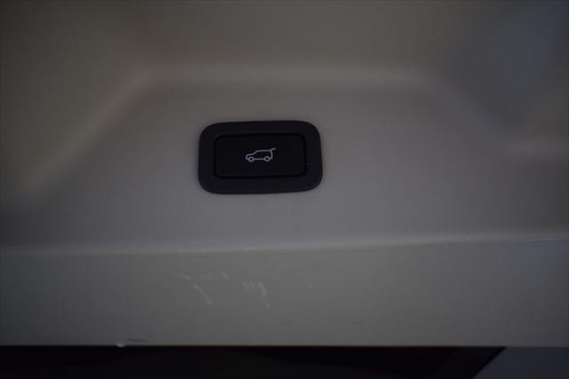 used 2016 Land Rover Range Rover car, priced at $21,754