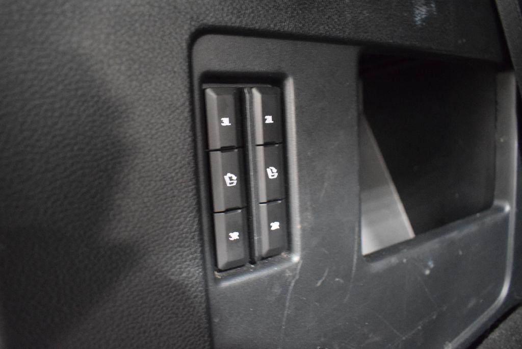 used 2020 Lincoln Navigator car, priced at $37,964