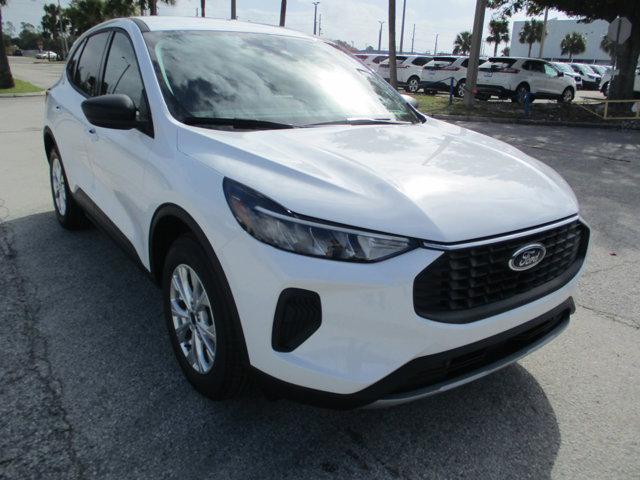 new 2025 Ford Escape car, priced at $29,990