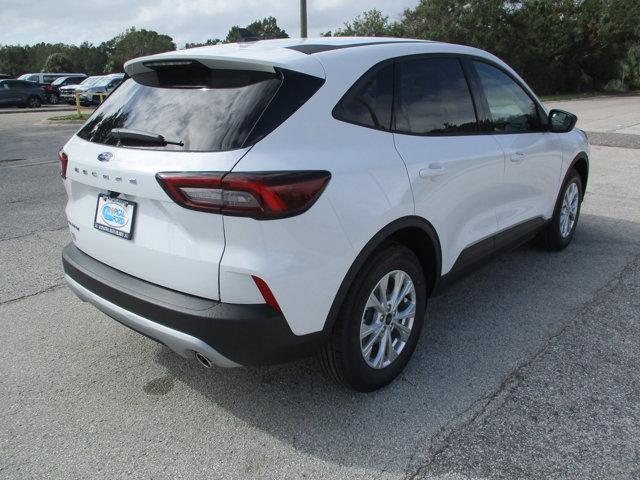 new 2025 Ford Escape car, priced at $29,990