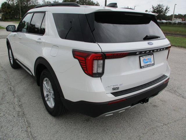 new 2025 Ford Explorer car, priced at $45,910